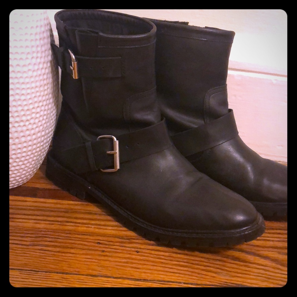Moto leather boots